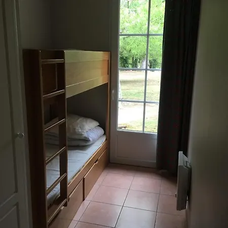 Mondesir Aparthotel