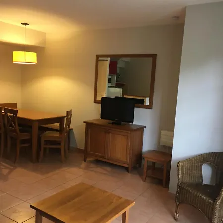 Apartahotel Mondesir 3*