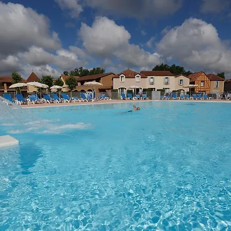 Aparthotel Mondesir 3*