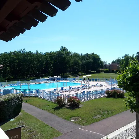 Mondesir Aparthotel Monflanquin